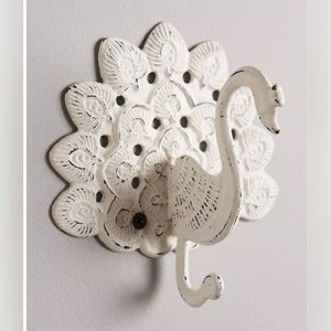 Anthropologie Tailfeather Hook